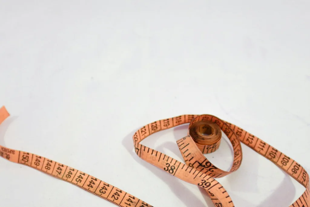 tape measure to measure dog for elevated dog bowls